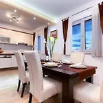 Apartamento Natasha By Interhome Makarska