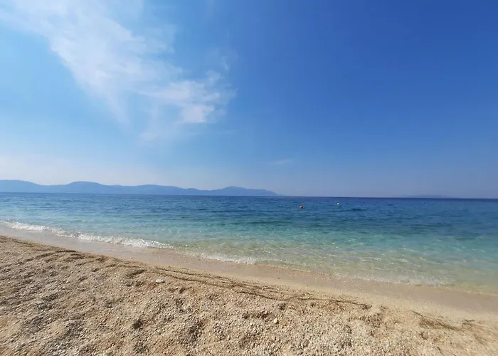 Lägenhet Natasha By Interhome Makarska