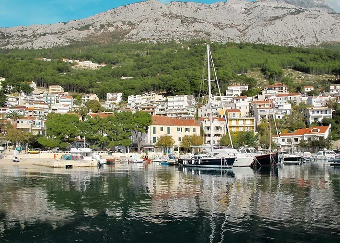 Natasha By Interhome Makarska