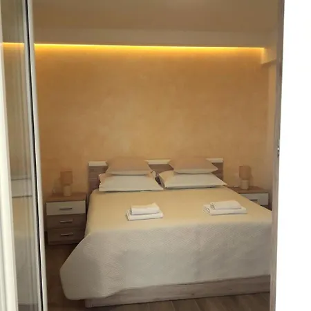 Natasha By Interhome Apartament