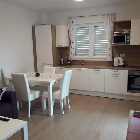 Apartament Natasha By Interhome Makarska
